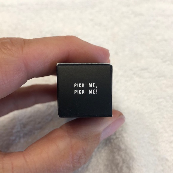 Mac Frost Lipstick. Pic Me  Pic Me - Picture 3 of 3